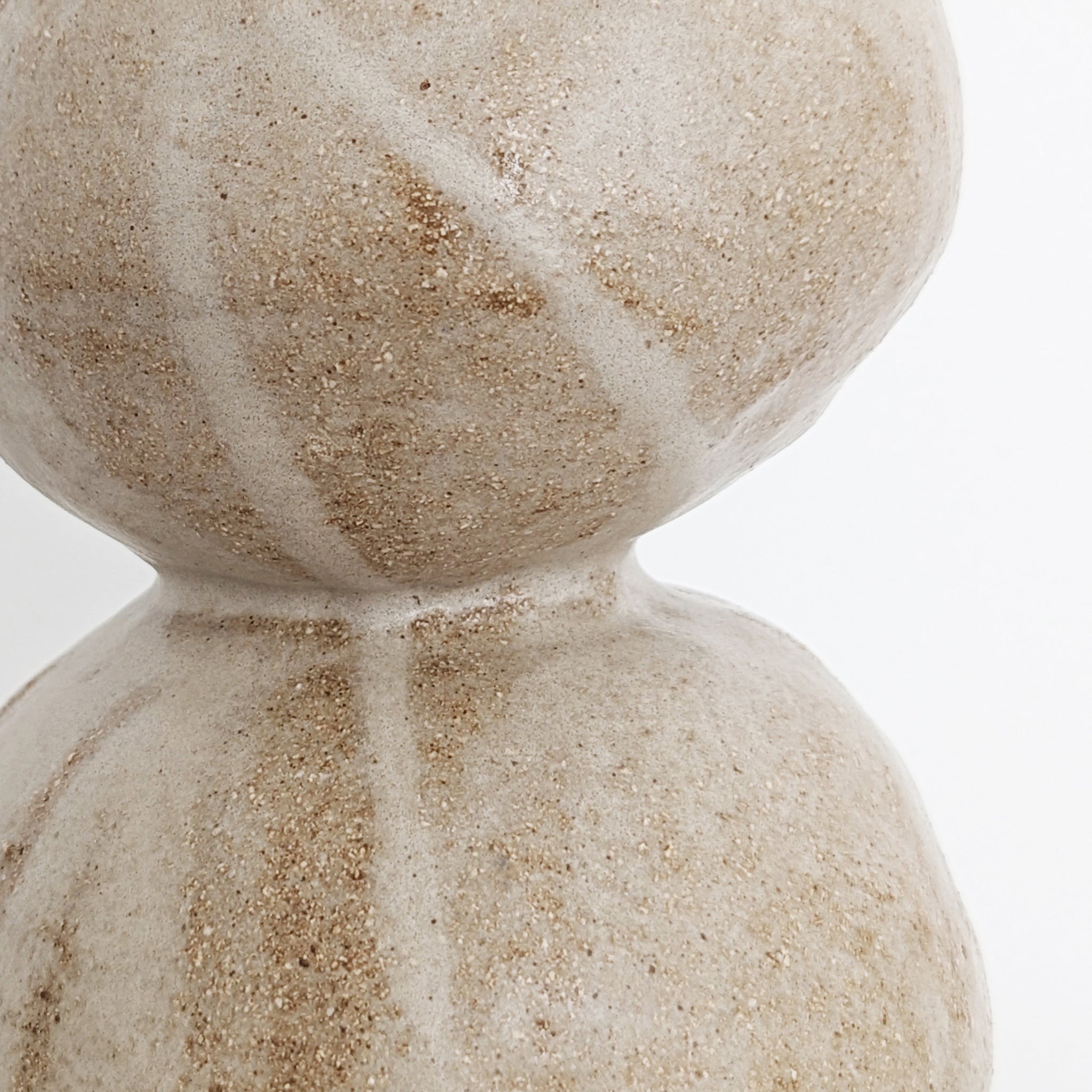 Pea Pod Vases in Sandstone - Satin Sand