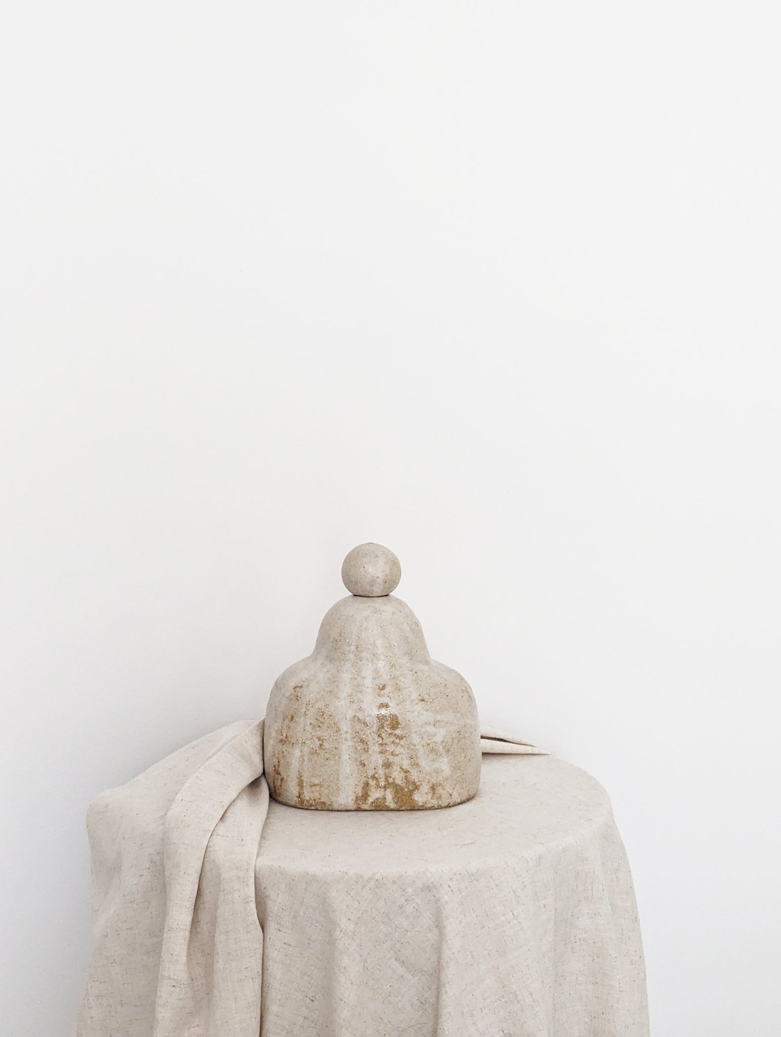 Pebble Vase N7 in Sandstone - Satin Sand